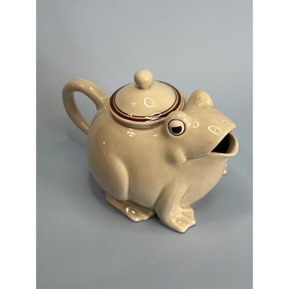 Fitz & Floyd 1976 Ceramic Frog Teapot 5" High 7" Long  Cute Vintage Collectible - Picture 1 of 9
